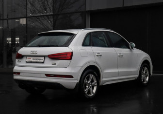 Подержанный автомобиль Audi Q3 2016 года (5 фото)