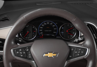 Подержанный автомобиль Chevrolet Malibu Sedan 2020 года (17 фото)