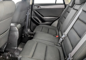 Подержанный автомобиль Mazda CX-5 2016 года (12 фото)