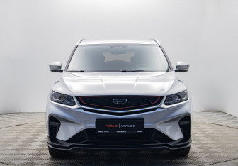 Подержанный автомобиль Geely Coolray 2021 года (8 фото)