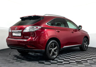 Подержанный автомобиль Lexus RX 2010 года (5 фото)