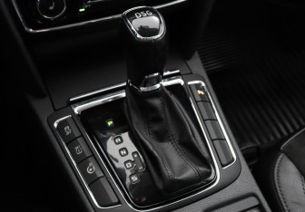 Подержанный автомобиль Skoda Superb Liftback 2013 года (16 фото)