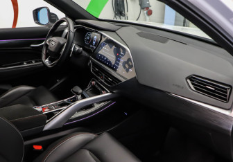 Подержанный автомобиль Geely Tugella 2022 года (15 фото)