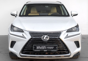 Подержанный автомобиль Lexus NX 2019 года (2 фото)