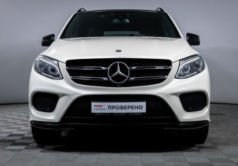 Подержанный автомобиль Mercedes-Benz GLE AMG 2016 года (2 фото)