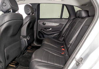 Подержанный автомобиль Mercedes-Benz GLC Coupe 2019 года (12 фото)