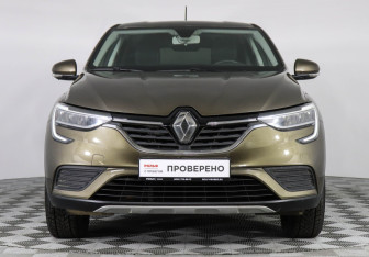 Подержанный автомобиль Renault Arkana 2019 года (2 фото)