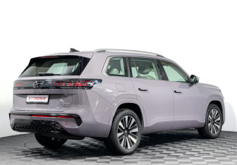 Новый Volkswagen Teramont 2025 (7 фото)