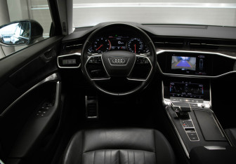 Подержанный автомобиль Audi A6 Sedan 2020 года (9 фото)