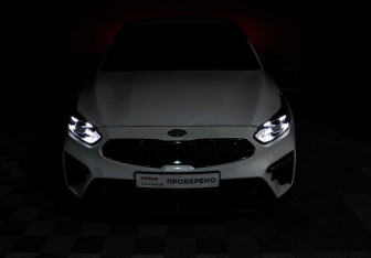 Подержанный автомобиль Kia Cerato Sedan 2020 года (22 фото)