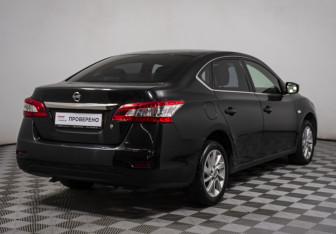 Подержанный автомобиль Nissan Sentra Sedan 2014 года (5 фото)