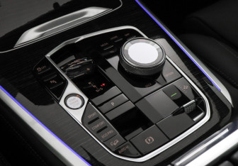 Новый BMW X5 2025 (23 фото)