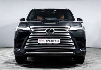 Подержанный автомобиль Lexus LX 2024 года (2 фото)