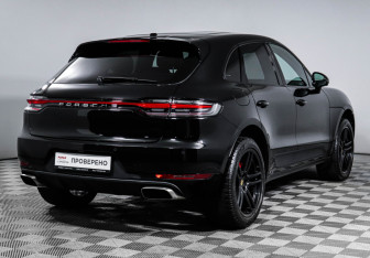 Подержанный автомобиль Porsche Macan 2021 года (5 фото)