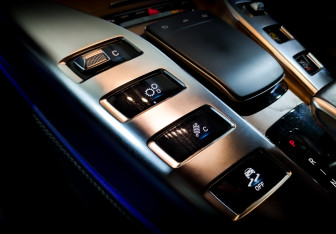 Подержанный автомобиль Mercedes-Benz AMG GT Liftback 2019 года (30 фото)