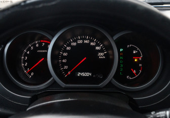 Подержанный автомобиль Suzuki Grand Vitara 2007 года (12 фото)