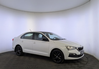 Подержанный автомобиль Skoda Rapid Liftback 2020 года (3 фото)