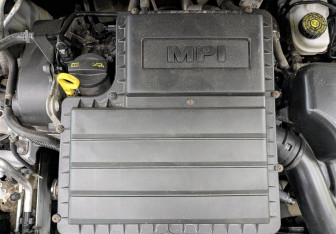 Подержанный автомобиль Skoda Rapid Liftback 2022 года (9 фото)