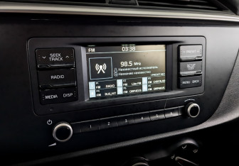 Подержанный автомобиль Kia Rio Hatchback 2021 года (25 фото)