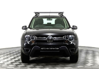 Подержанный автомобиль Renault Duster 2018 года (2 фото)