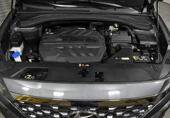 Подержанный автомобиль Hyundai Santa Fe 2020 года (7 фото)