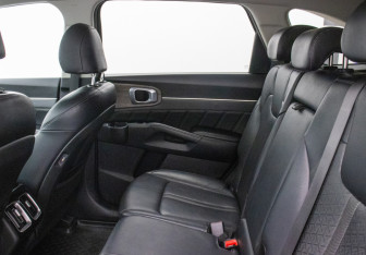 Подержанный автомобиль Kia Sorento 2020 года (11 фото)