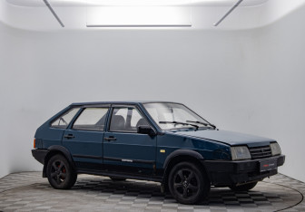 Подержанный автомобиль LADA (ВАЗ) 2109 Hatchback 1998 года (3 фото)