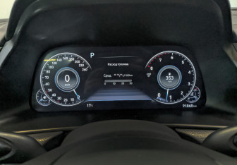 Подержанный автомобиль Hyundai Sonata 2022 года (12 фото)