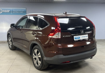 Подержанный автомобиль Honda CR-V 2014 года (7 фото)