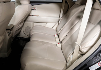Подержанный автомобиль Lexus RX 2011 года (10 фото)