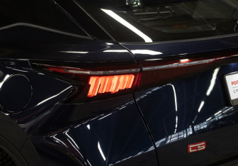 Подержанный автомобиль Omoda C5 2024 года (24 фото)