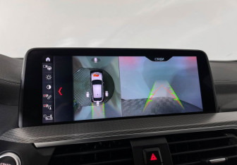 Подержанный автомобиль BMW X4 2020 года (24 фото)