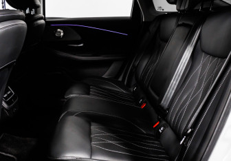 Подержанный автомобиль Chery Arrizo 8 2023 года (14 фото)