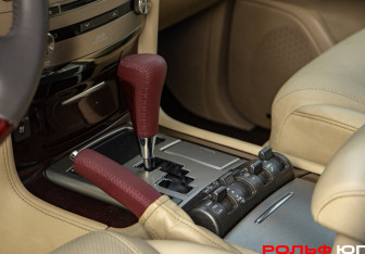 Подержанный автомобиль Lexus LX 2013 года (18 фото)