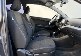 Подержанный автомобиль Kia Picanto 2012 года (10 фото)