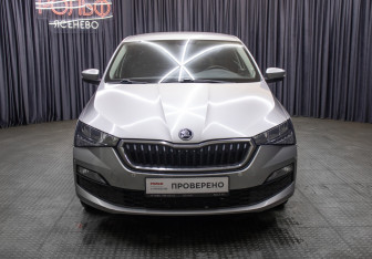 Подержанный автомобиль Skoda Rapid Liftback 2020 года (2 фото)