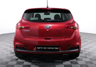Подержанный автомобиль Kia Ceed Hatchback 2012 года (6 фото)