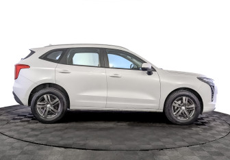 Подержанный автомобиль Haval Jolion 2023 года (4 фото)