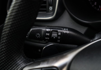Подержанный автомобиль Kia Sorento 2018 года (32 фото)