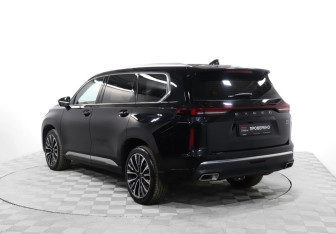 Подержанный автомобиль Exeed VX 2023 года (7 фото)