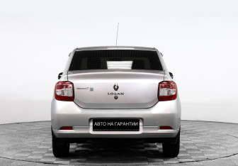 Подержанный автомобиль Renault Logan Sedan 2015 года (4 фото)