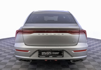 Подержанный автомобиль FAW Bestune B70 2023 года (6 фото)