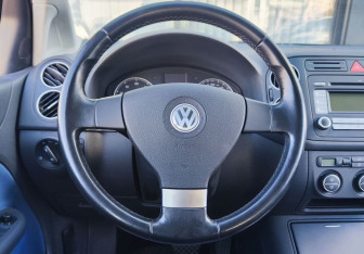 Подержанный автомобиль Volkswagen Golf Plus 2008 года (14 фото)