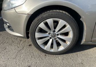 Подержанный автомобиль Volkswagen Passat CC 2010 года (12 фото)