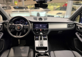 Новый Porsche Macan 2025 (10 фото)