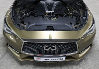 Подержанный автомобиль Infiniti Q60 Coupe 2017 года (9 фото)