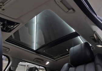 Подержанный автомобиль Land Rover Range Rover 2014 года (20 фото)