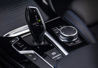 Подержанный автомобиль BMW X4 2020 года (20 фото)