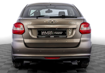 Подержанный автомобиль LADA (ВАЗ) Granta Liftback 2017 года (6 фото)