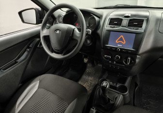 Подержанный автомобиль LADA (ВАЗ) Granta Liftback 2025 года (10 фото)